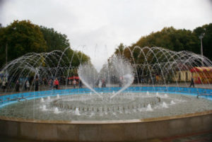 Все фонтаны Горького Харьков 300x201 - Все фонтаны